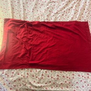 Mainstays Red Pillowcase Set